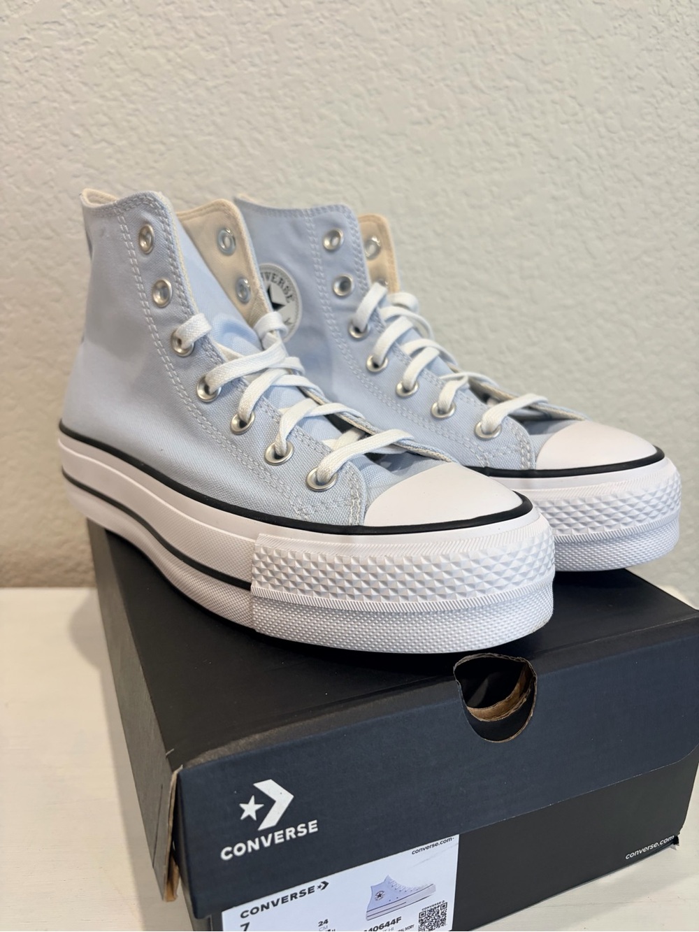 Size 7 Women Converse Chuck Taylor All Star High Top Platform In Blue Supermoon